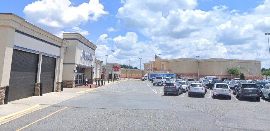 2001 E Dixon Blvd, Shelby, NC for lease Building Photo- Image 1 of 5