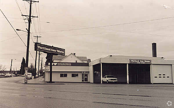 106 SE 11th Ave, Portland, OR for lease - Building Photo - Image 2 of 5