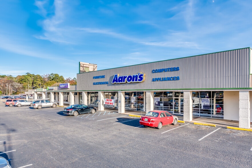 3416-3458 Atlanta Hwy, Montgomery, AL for sale - Building Photo - Image 2 of 11