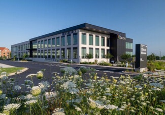 More details for 1401 Discovery Pky, Milwaukee, WI - Office for Lease