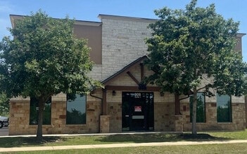 308 Hazelwood St, Leander, TX for lease Building Photo- Image 1 of 3