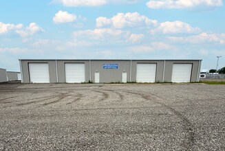 5640 Eden Rd, Kennedale, TX for lease Interior Photo- Image 2 of 4