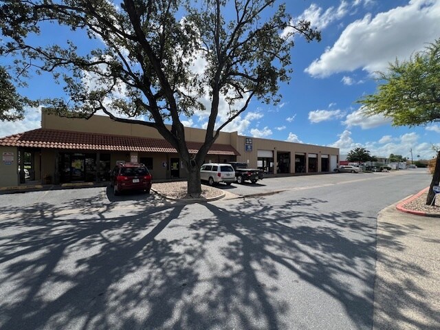 310 E Pecan Blvd, McAllen, TX for lease Primary Photo- Image 1 of 50