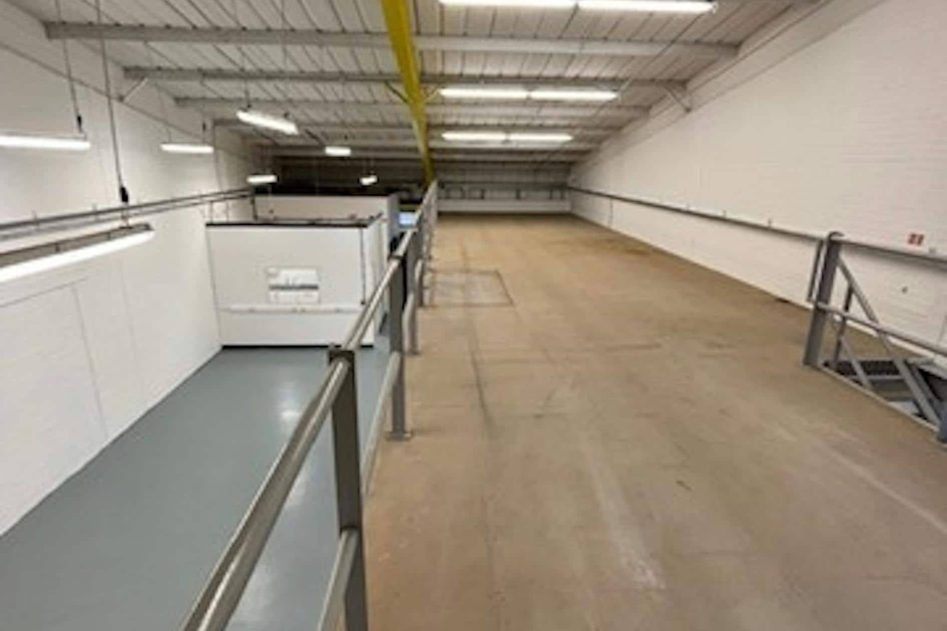Roentgen Rd, Basingstoke for lease Interior Photo- Image 1 of 1