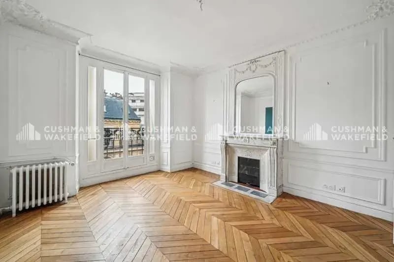 10 Rue Du Laos, Paris for lease Interior Photo- Image 1 of 6