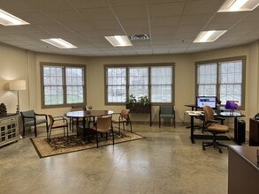 12921 W US Highway 42, Prospect, KY for lease Interior Photo- Image 2 of 10