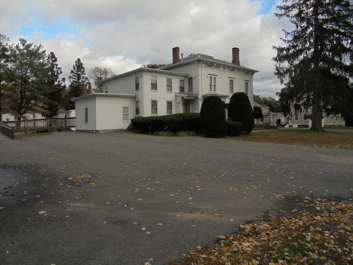 View Photo