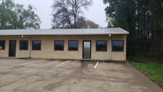 6725 E US Highway 80, Longview TX - Storefront Property