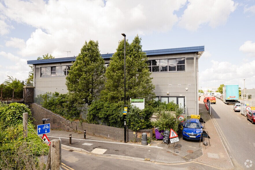 West Gate, London for sale - Building Photo - Image 1 of 1