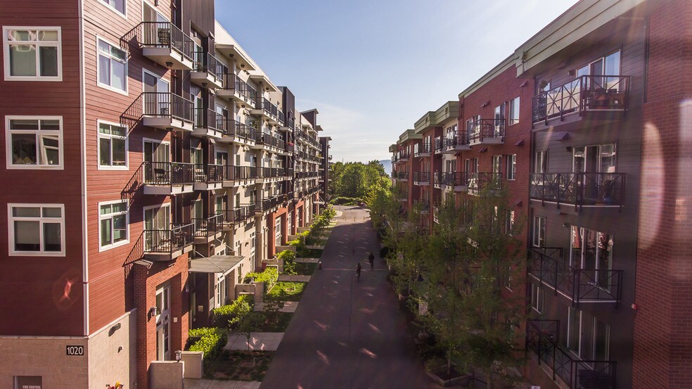 1015 Railroad Ave, Bellingham, WA 98225