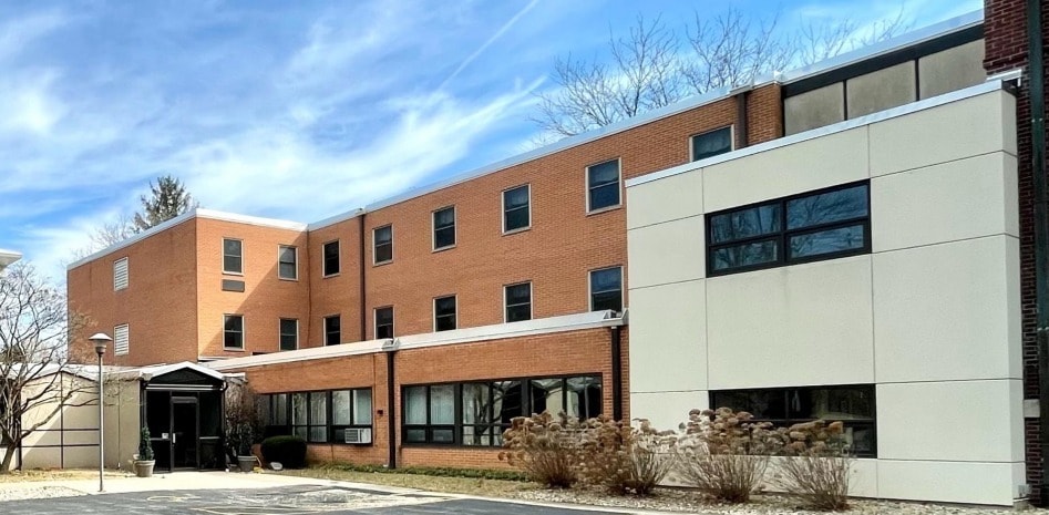 2408 W Heading Ave, West Peoria, IL for sale Building Photo- Image 1 of 29