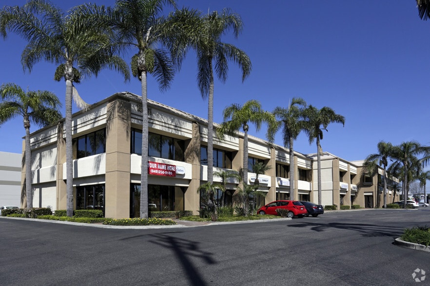 15061 Springdale St, Huntington Beach, CA for lease - Building Photo - Image 2 of 10