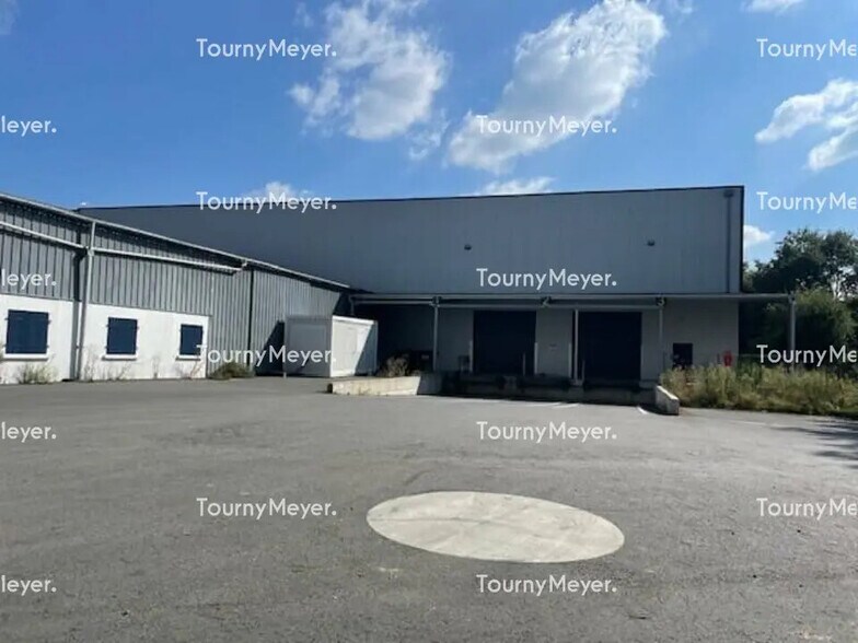 Flex in Saint-Avé for lease - Building Photo - Image 1 of 3