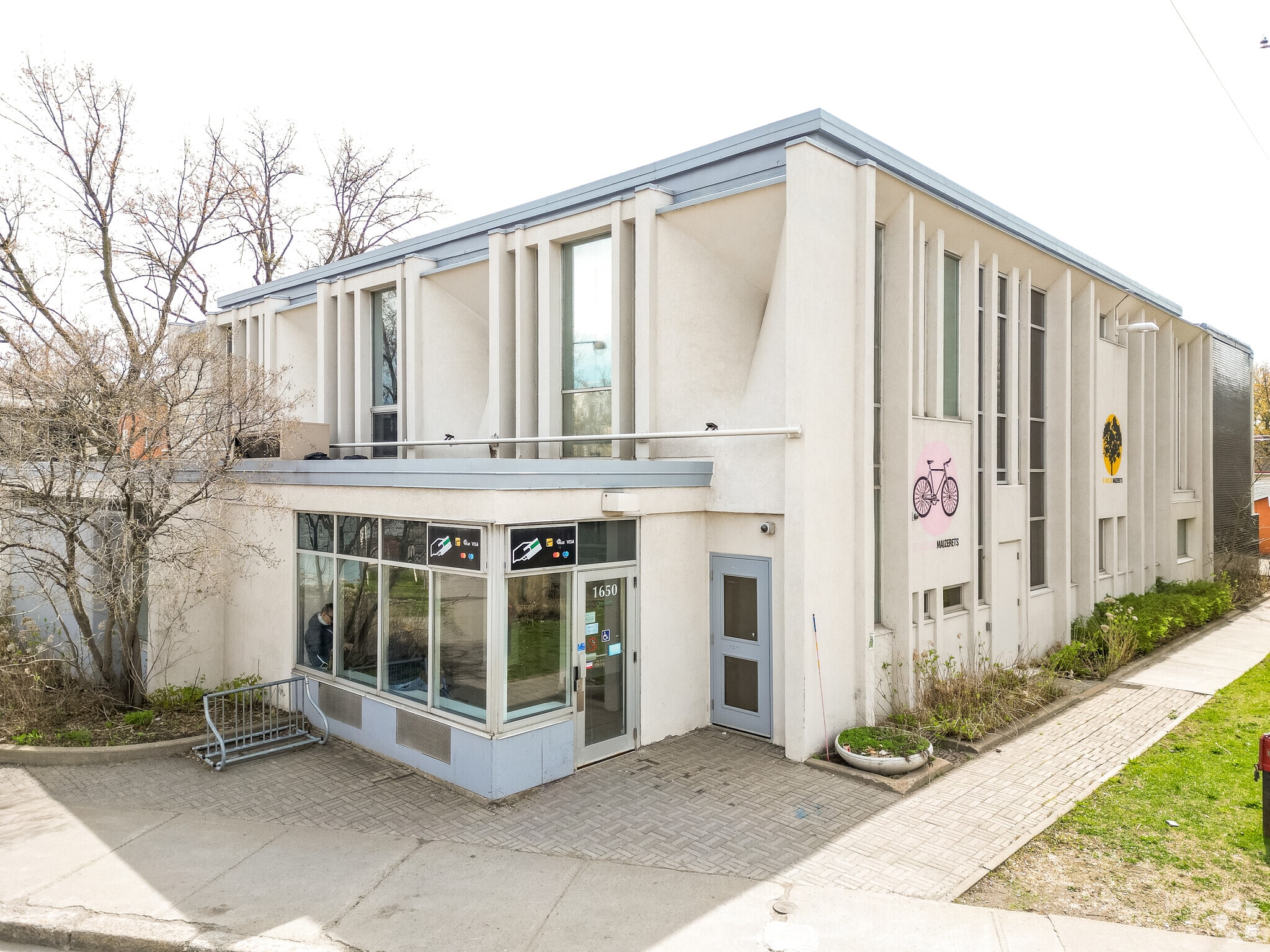 1639 Av Maufils, Québec, QC for lease Primary Photo- Image 1 of 3