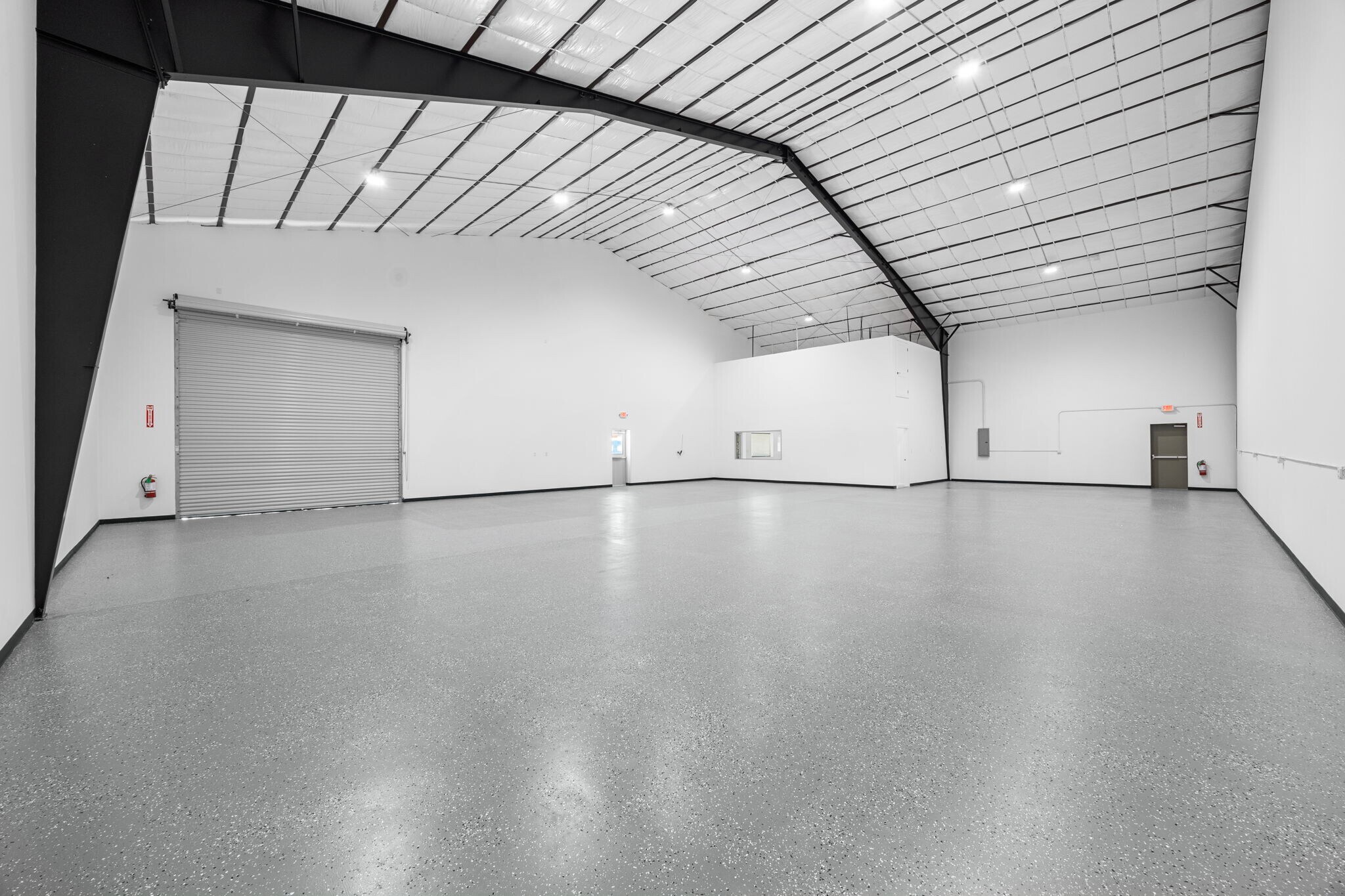 8117 Magnolia St, Houston, TX for lease Building Photo- Image 1 of 11