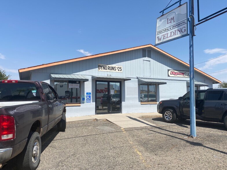 253 W Mesquite Blvd, Mesquite, NV for sale - Primary Photo - Image 1 of 1