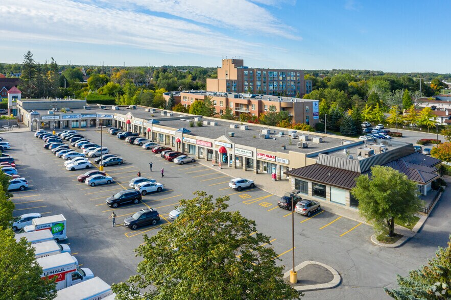2006 Robertson Rd, Ottawa, ON for sale - Primary Photo - Image 1 of 1
