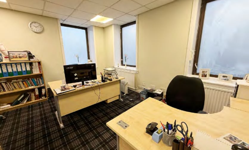 82 Union St, Glasgow, GLG G1 3QS - Unit 3 - - Interior Photo - Image 1 of 4