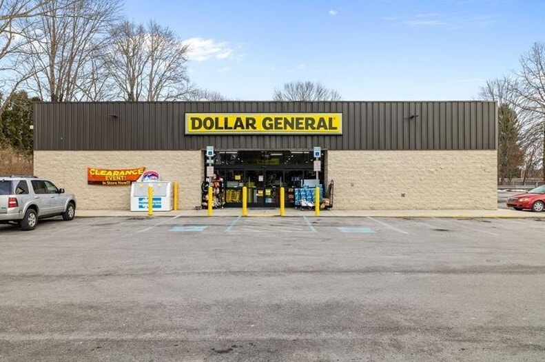 Dollar General & NAPA Portfolio portfolio of 3 properties for sale on LoopNet.com - Primary Photo - Image 1 of 3