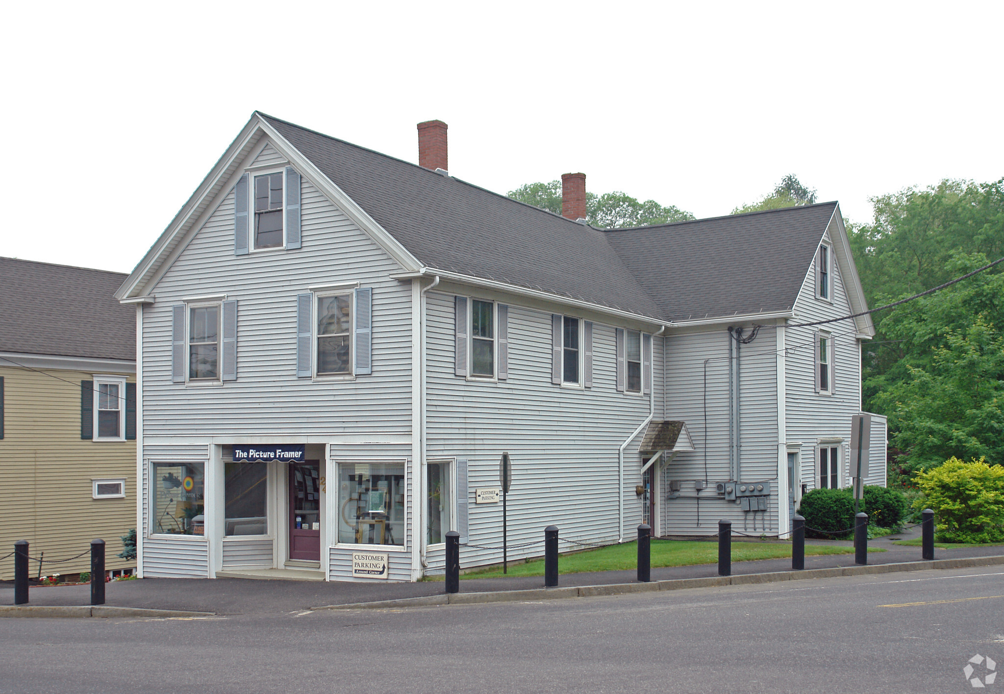 24 Main St, Topsham, ME for sale Primary Photo- Image 1 of 1