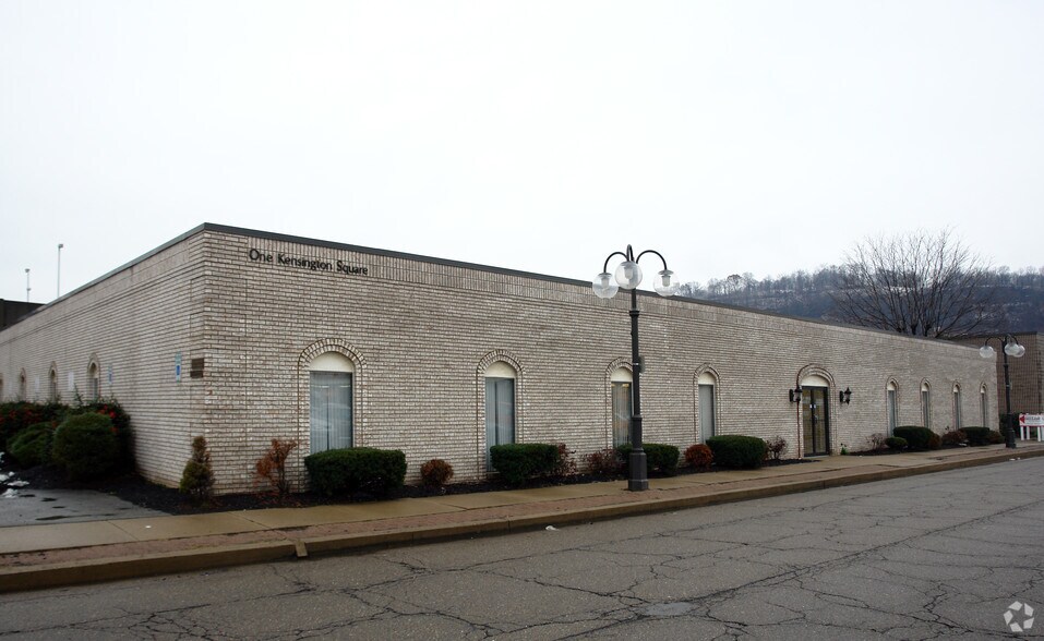1 Kensington Sq, New Kensington, PA, 15068 Office/Medical Space For