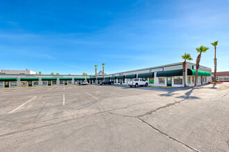 712-738 W Sunset Rd, Henderson, NV for lease Building Photo- Image 2 of 3