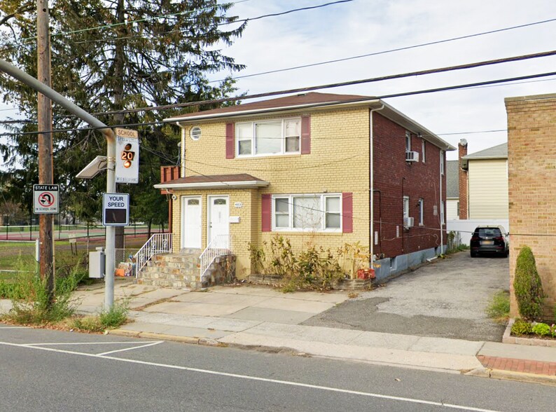 483 Merrick Rd, Lynbrook, NY for sale - Primary Photo - Image 1 of 1
