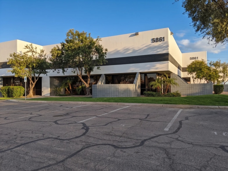 5865 S Kyrene Rd, Tempe, AZ for lease - Building Photo - Image 2 of 10