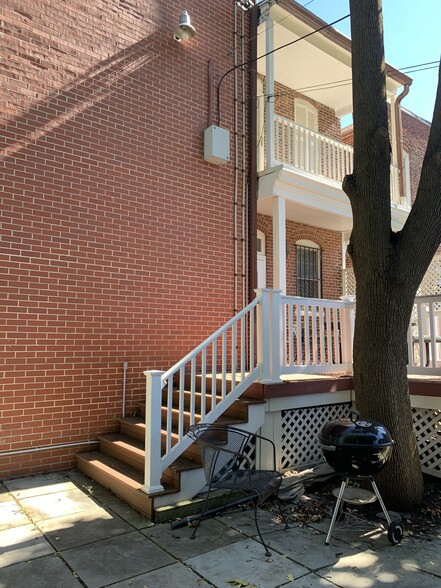 2526 Saint Paul St, Baltimore, MD for sale - Building Photo - Image 3 of 11