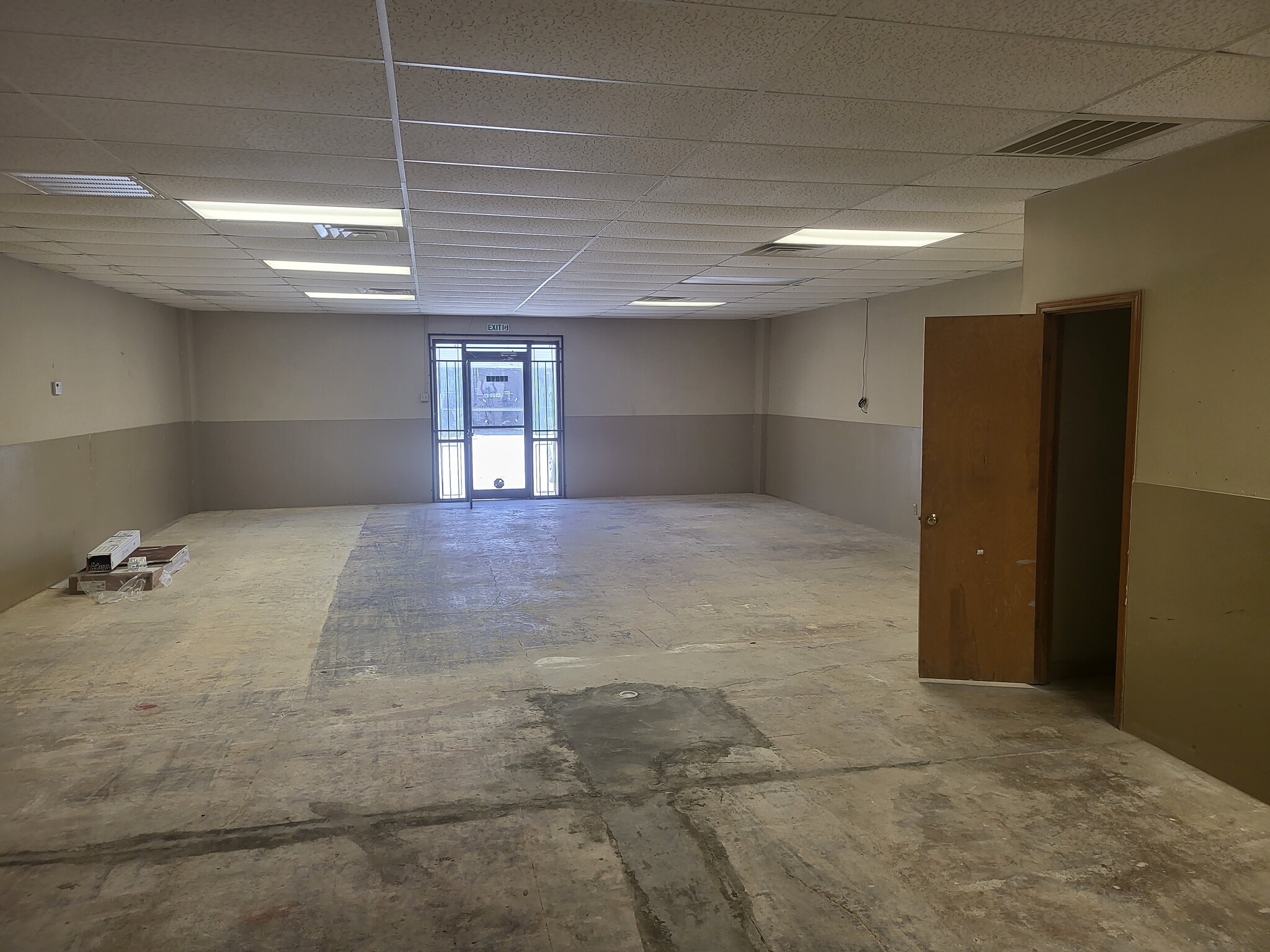 11001-11027 Osgood Dr, San Antonio, TX 78233 - Flex for Lease | LoopNet