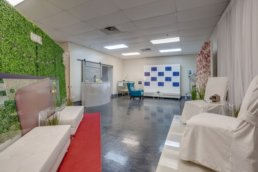 885 Main St, Tewksbury, MA for sale - Interior Photo - Image 1 of 1