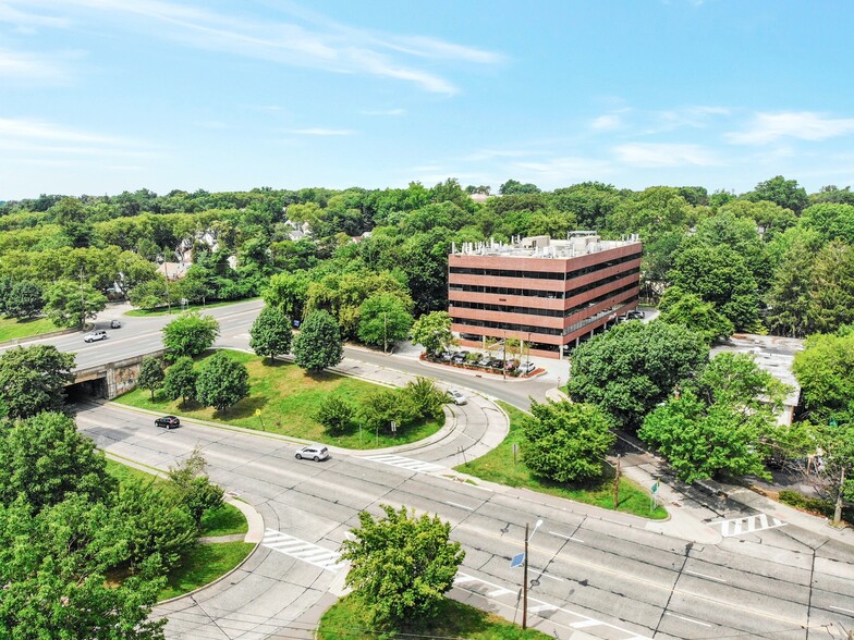 1086 Teaneck Rd, Teaneck, NJ for lease - Aerial - Image 3 of 9