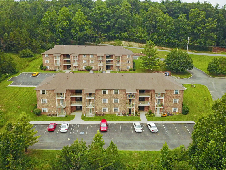 East TN Sect 515 Multifamily Portfolio portfolio of 8 properties for sale on LoopNet.com - Primary Photo - Image 1 of 5