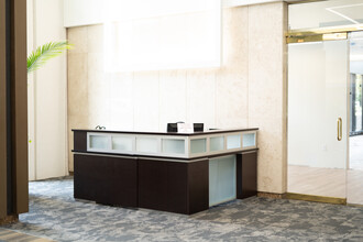 900 Circle 75 Pky SE, Atlanta, GA for lease Lobby- Image 2 of 2