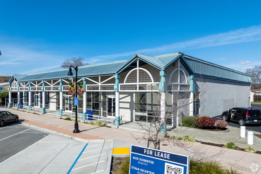 16020-16032 Hesperian Blvd, San Lorenzo, CA for lease - Building Photo - Image 1 of 6