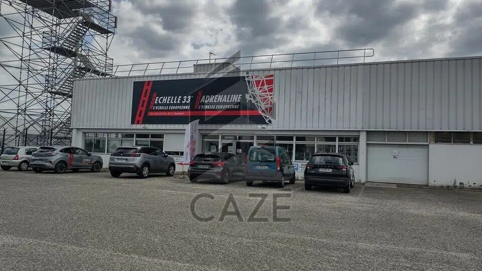 Flex in Pessac for lease - Building Photo - Image 3 of 5