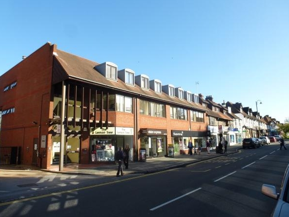 91-99 High St, Banstead for lease - Primary Photo - Image 1 of 20