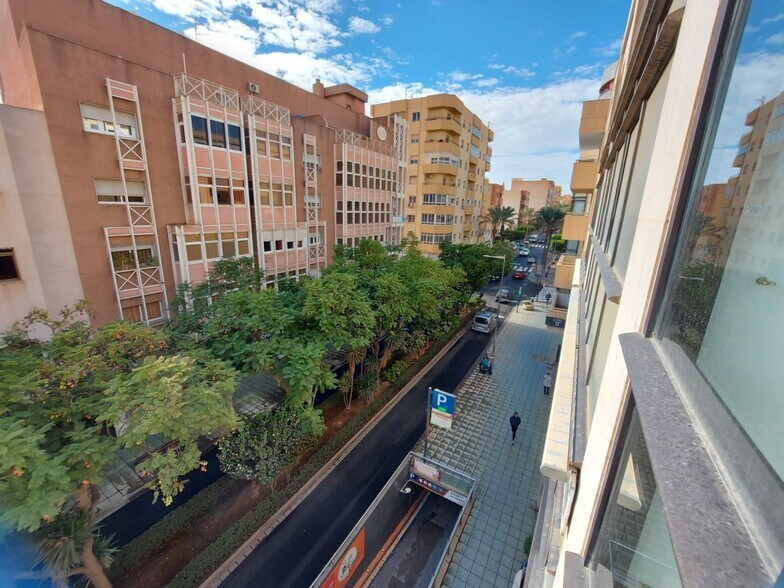 Office in El Ejido, Almería for sale - Building Photo - Image 3 of 17