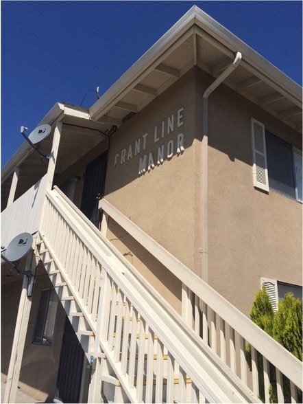 2501 Entrada Way, Tracy, CA for sale - Building Photo - Image 1 of 3