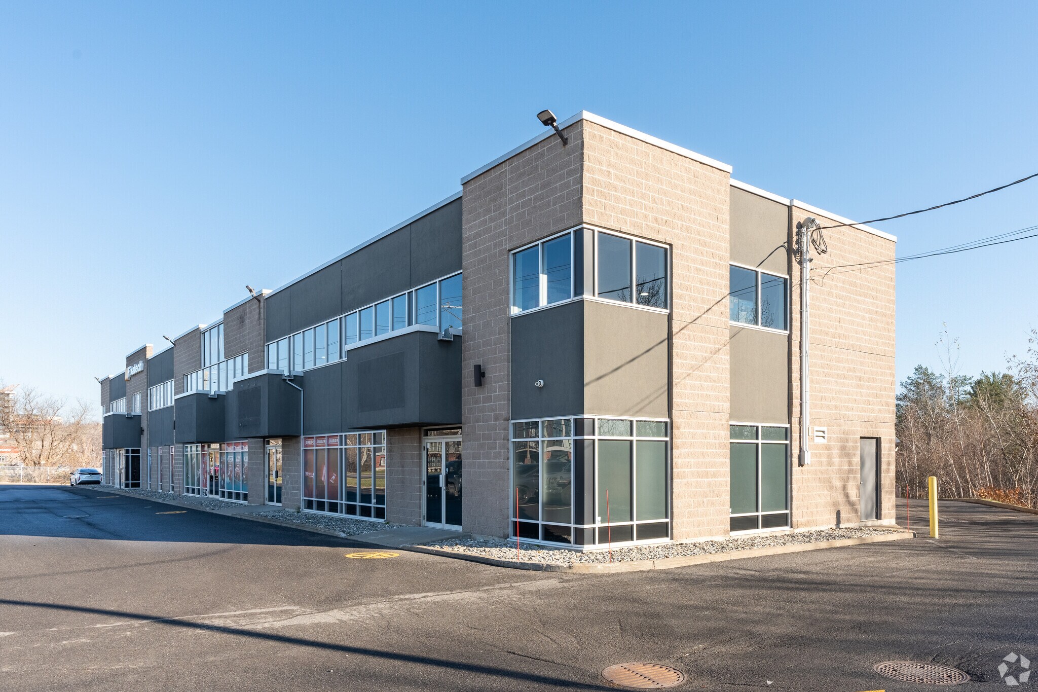 1010 Rte Des Rivières, Lévis, QC for sale Primary Photo- Image 1 of 5