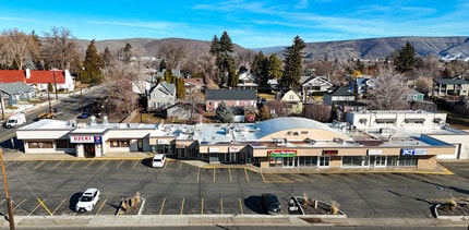 1513 Summitview Ave, Yakima, WA for lease Building Photo- Image 2 of 8