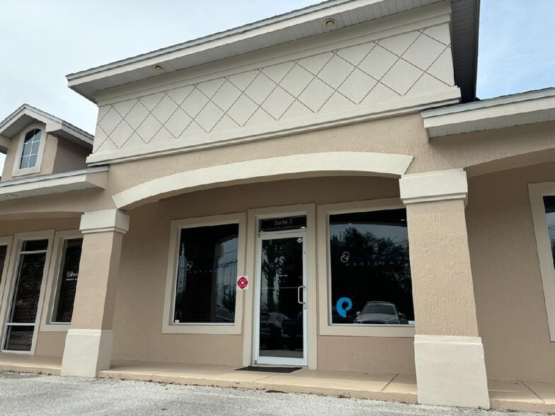 190 Fitzgerald Rd, Lakeland, FL for lease - Building Photo - Image 2 of 12