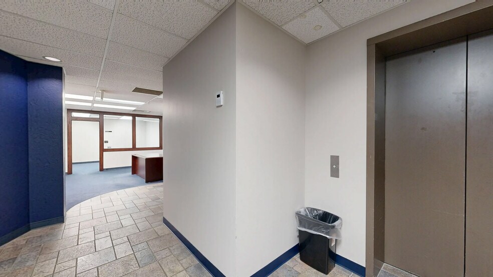 6000 S Western Ave, Oklahoma City, OK for lease - Matterport 3D Scan - Image 2 of 21