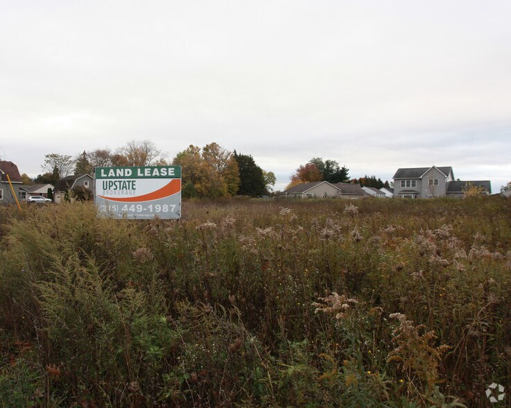 5250 W Taft Rd, North Syracuse, NY for sale - Interior Photo - Image 2 of 2