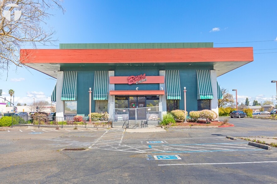 1249 Howe Ave, Sacramento, CA for sale - Primary Photo - Image 1 of 1