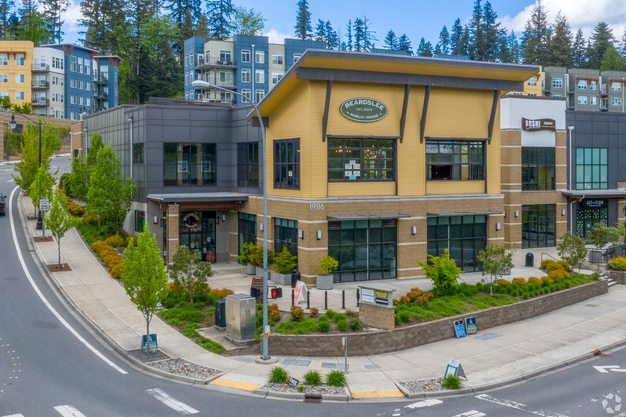 19116 Beardslee Blvd, Bothell, WA for lease Primary Photo- Image 1 of 3