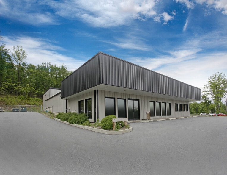 1017 Route 17M, Monroe, NY for sale - Building Photo - Image 1 of 1