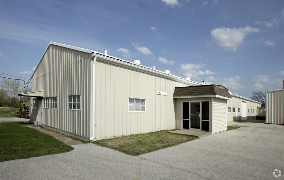 93-95 Ford Ln, Hazelwood, MO for lease - Building Photo - Image 3 of 4