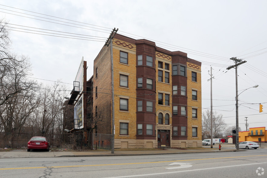 7102 Carnegie Ave, Cleveland, OH for sale - Primary Photo - Image 1 of 1