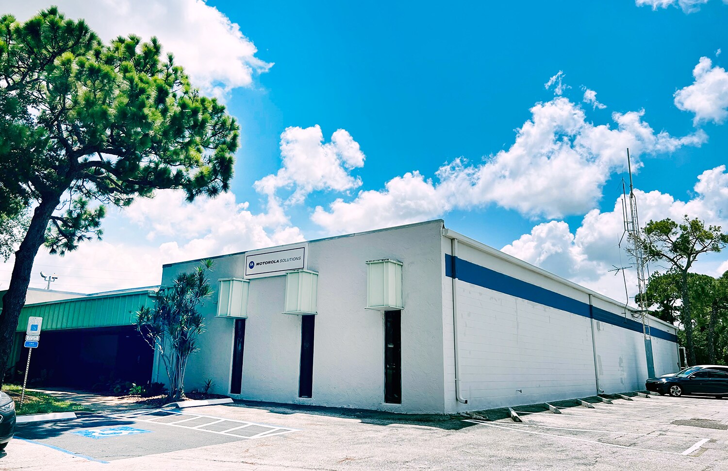 3193 Tech Dr N, Saint Petersburg, FL for sale Primary Photo- Image 1 of 1